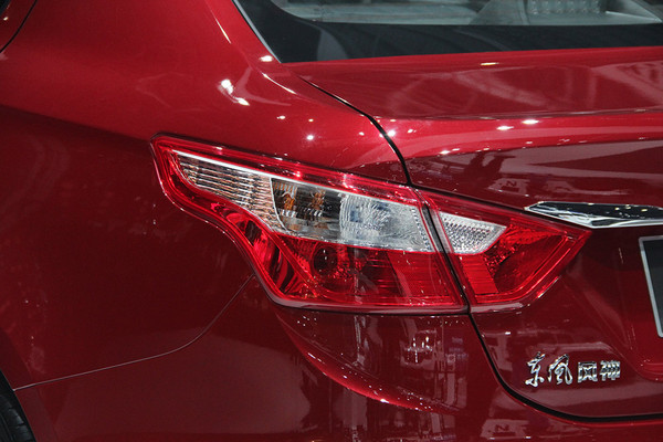 DFM, Dongfeng A30