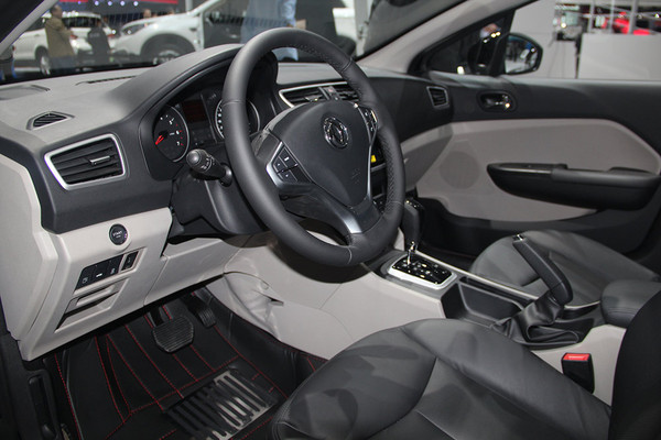 DFM, Dongfeng L60