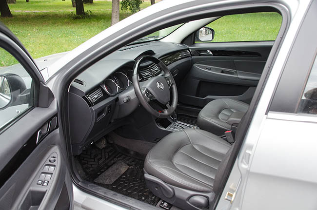 DFM, Dongfeng motors S30