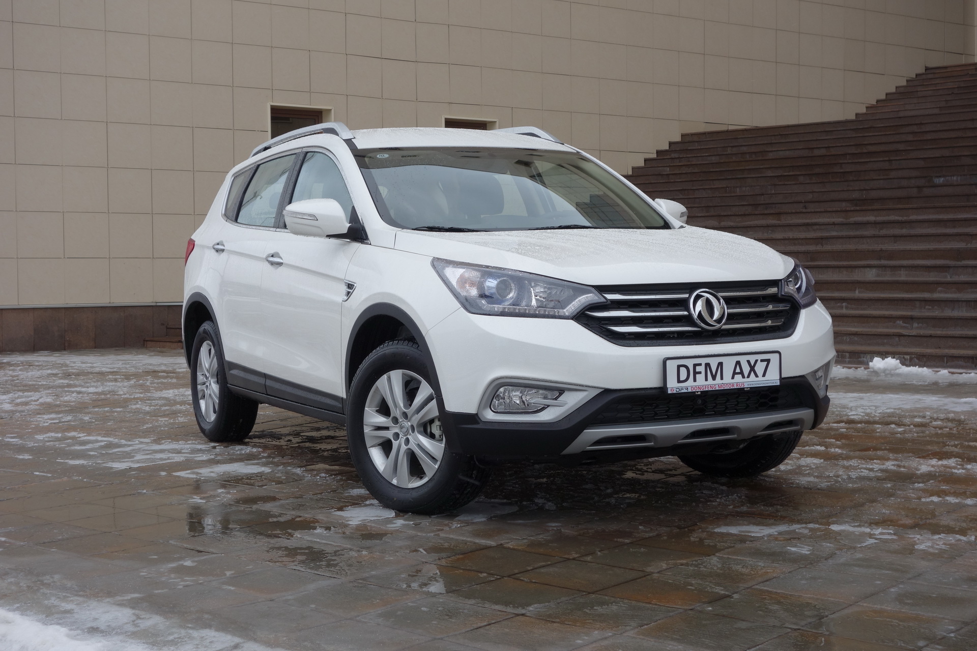 DFM, Dongfeng motors AX7