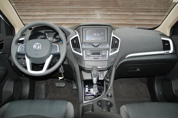 DFM, Dongfeng motors AX7