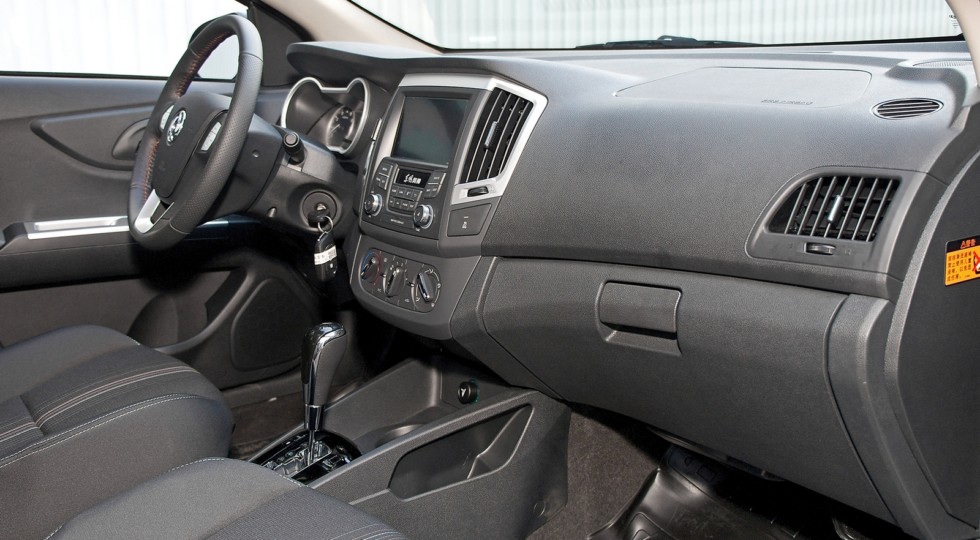 DFM, Dongfeng motors AX3