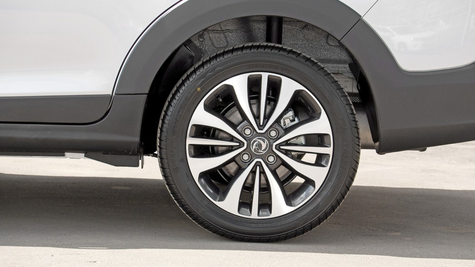DFM, Dongfeng motors AX3