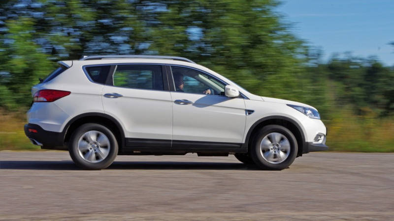 Тест-драйв Dongfeng AX7 2,0 AT