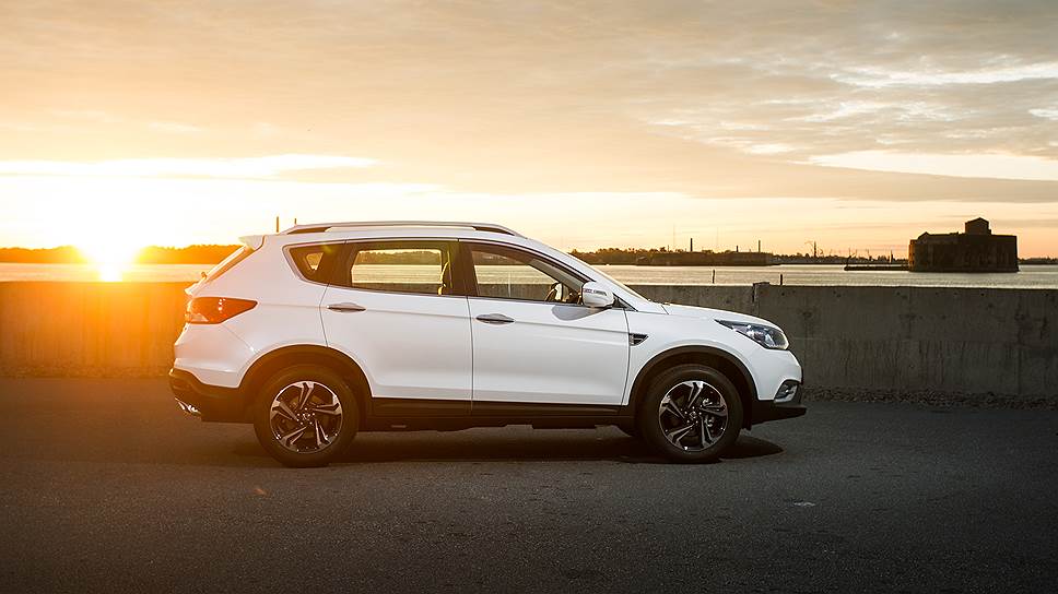 DFM, Dongfeng motors AX7