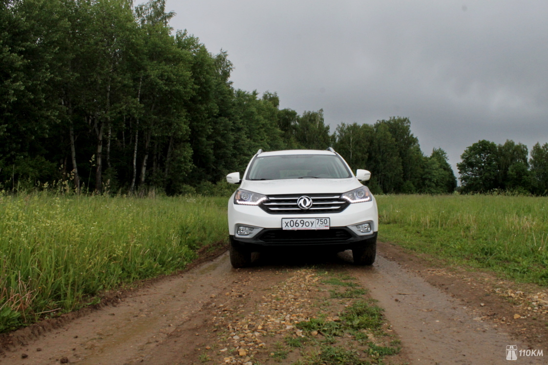 Тест-драйв DFM AX7