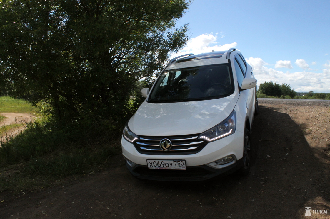 Тест-драйв DFM AX7