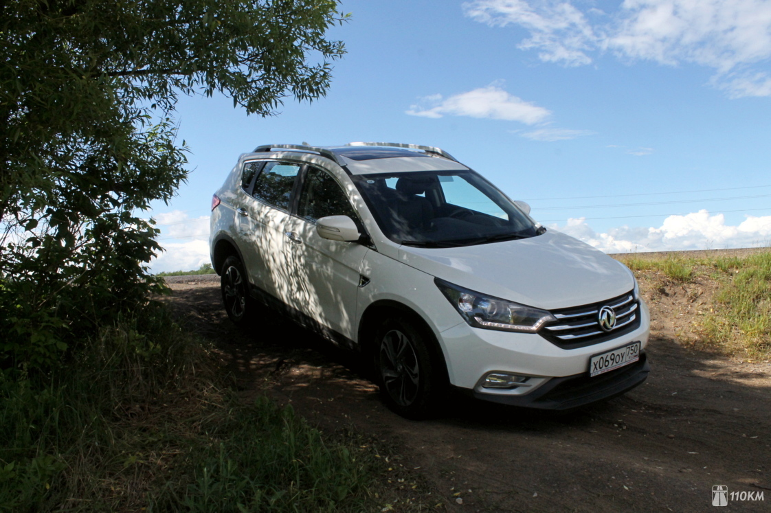 Тест-драйв DFM AX7